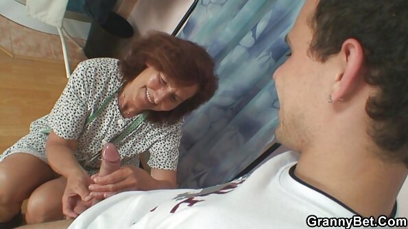 একটি হিন্দি সেক্স ভিডিও সেক্স ভিডিও স্বর্ণকেশী যে একটি সেক্সি চাঁচা গুদ আছে কঠিন হার্ডকোর হচ্ছে