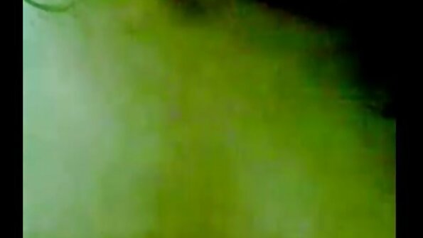 একটি কিশোর যে হিন্দি বিএফ সেক্সি একটি বড় গুঁতা আছে চোদা পাগল শৈলী পাচ্ছে